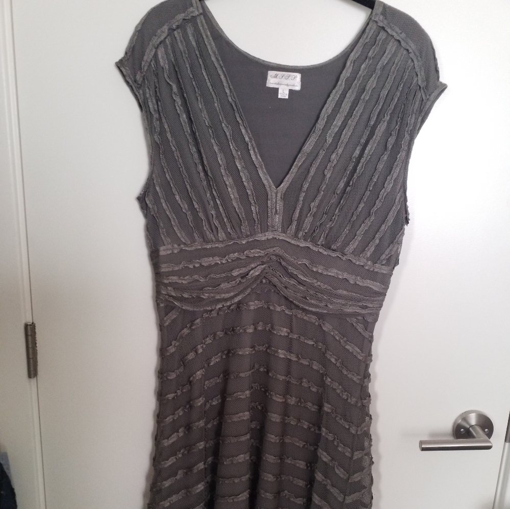 BCBGMAXAZRIA gray dress